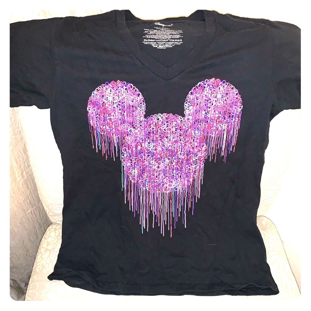 V-Neck shirt